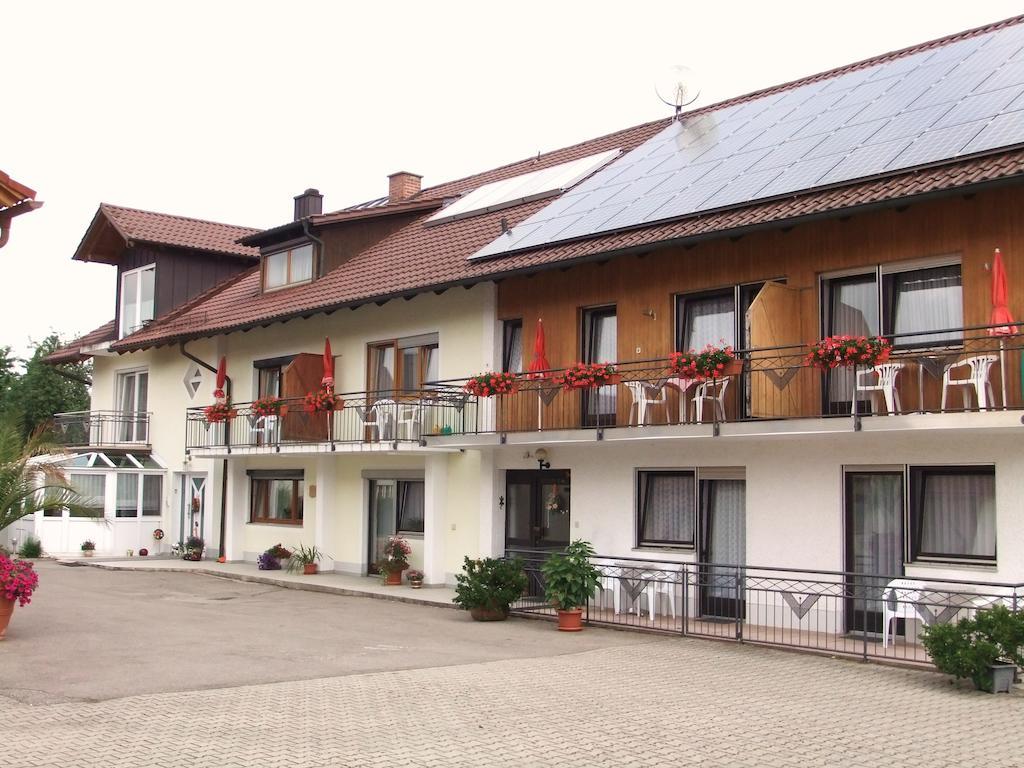 Vogloeder Hof Hotel Bad Fussing Exterior photo